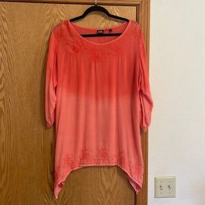 Coral tie dye like hanker chief top